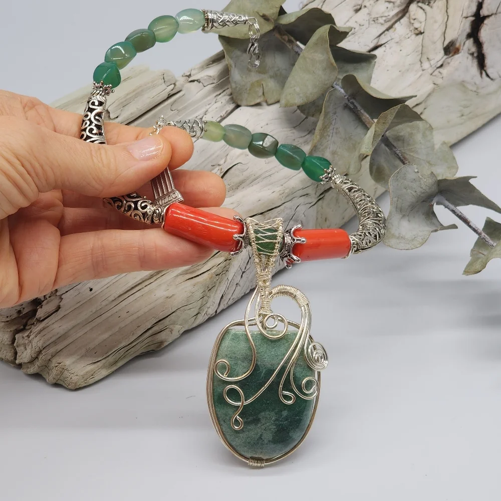 Designer Silver Necklace Natural Malaysia Green Jade Pendant Red Coral